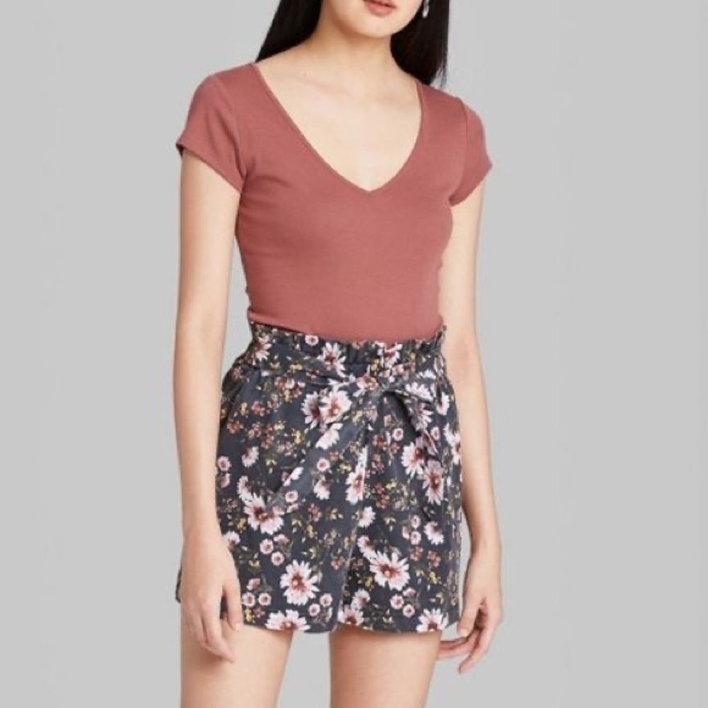 Wild fable Floral Paperbag Shorts